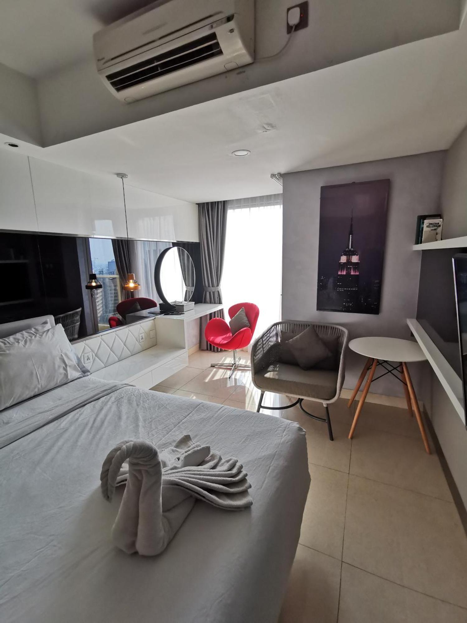 Warhol Residence Semarang Simpang Lima Екстериор снимка